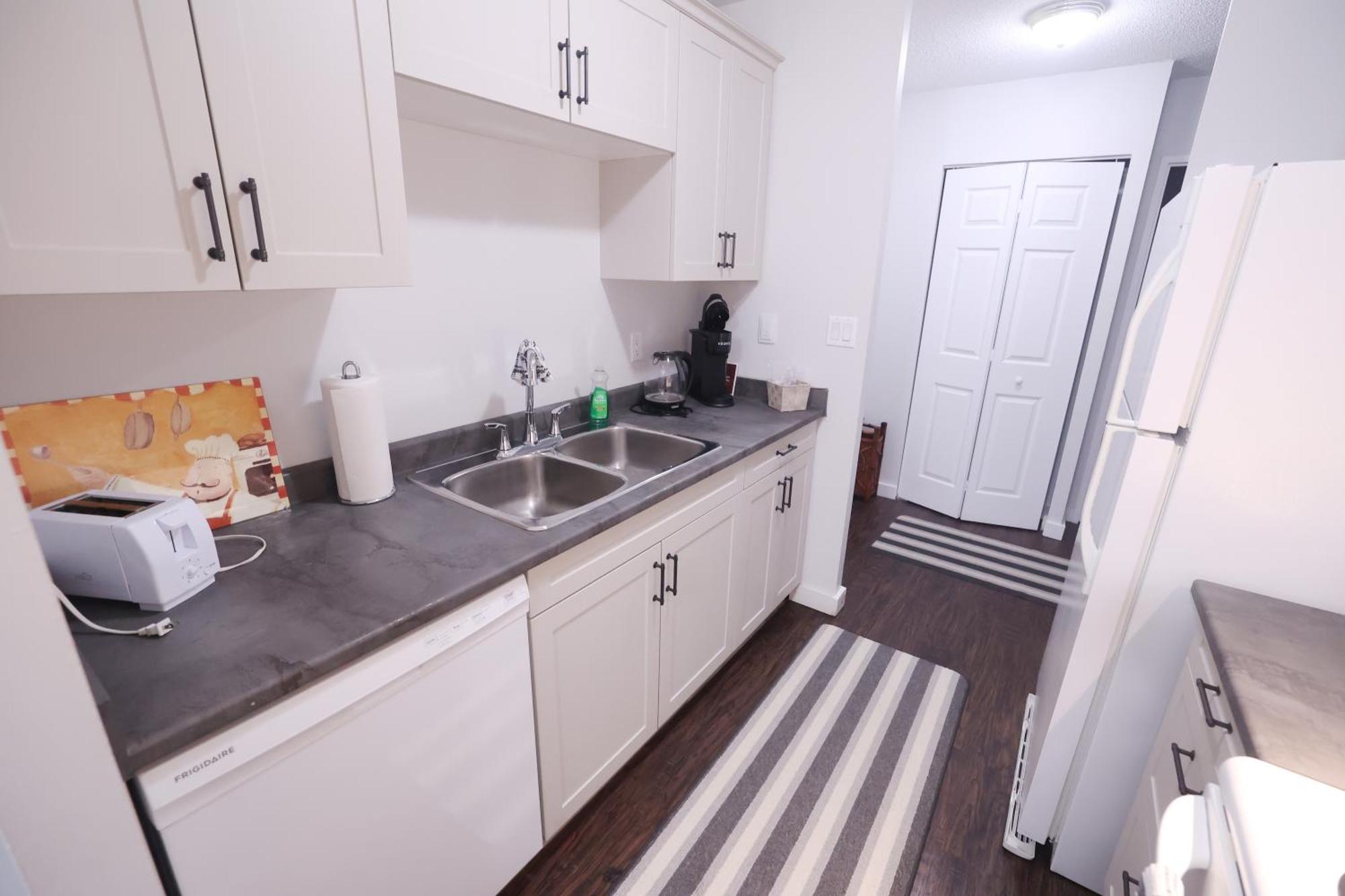 Appartamento Paris Plaza Elliot Lake Esterno foto